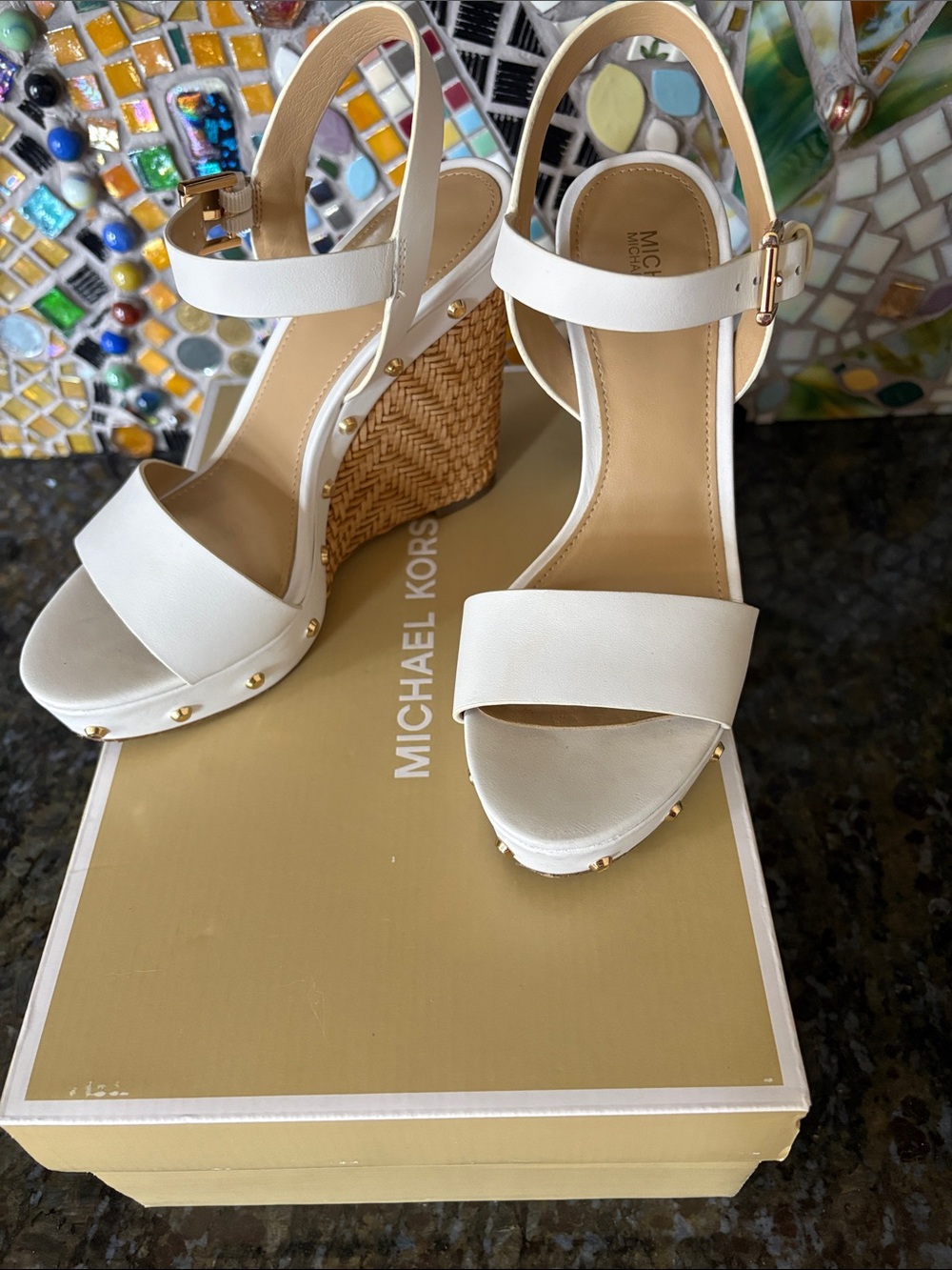 Michael Kors White Raffia Wedge Sandals with Gold Studs- like new- 5.5
